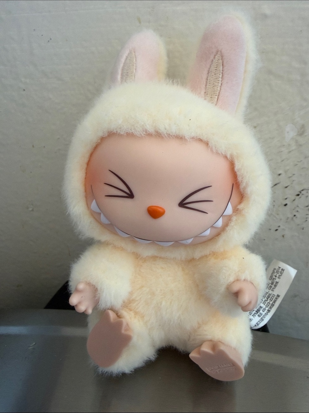 *LIKE NEW* AUTHENTIC Labubu - POP MART Have a Seat Sisi Monster